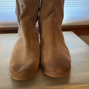 Toms ankle boots size 10